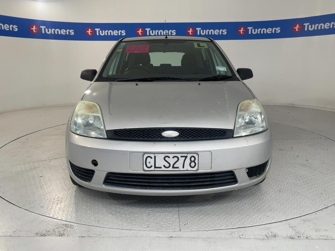 Photo '3' of Ford Fiesta Photo '3' of Ford Fiesta