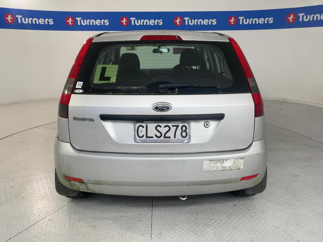 Photo '9' of Ford Fiesta Photo '9' of Ford Fiesta