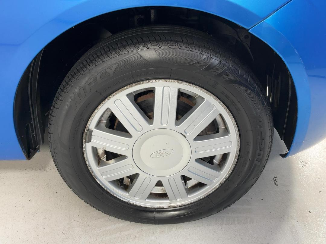 Photo '9' of Ford Fiesta