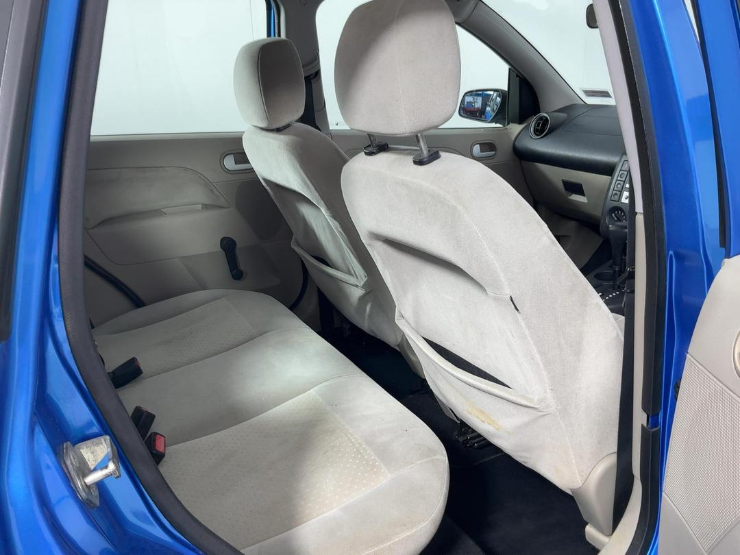 Photo '20' of Ford Fiesta