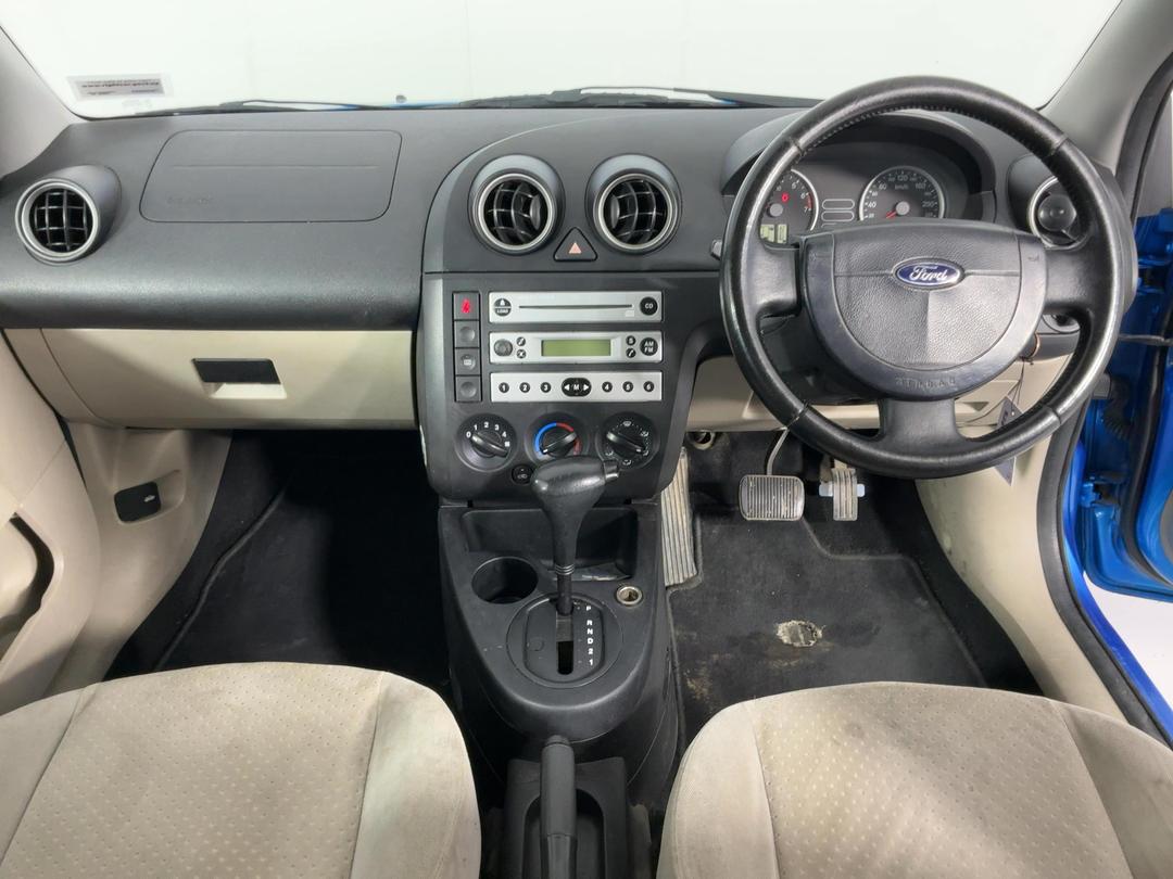 Photo '17' of Ford Fiesta