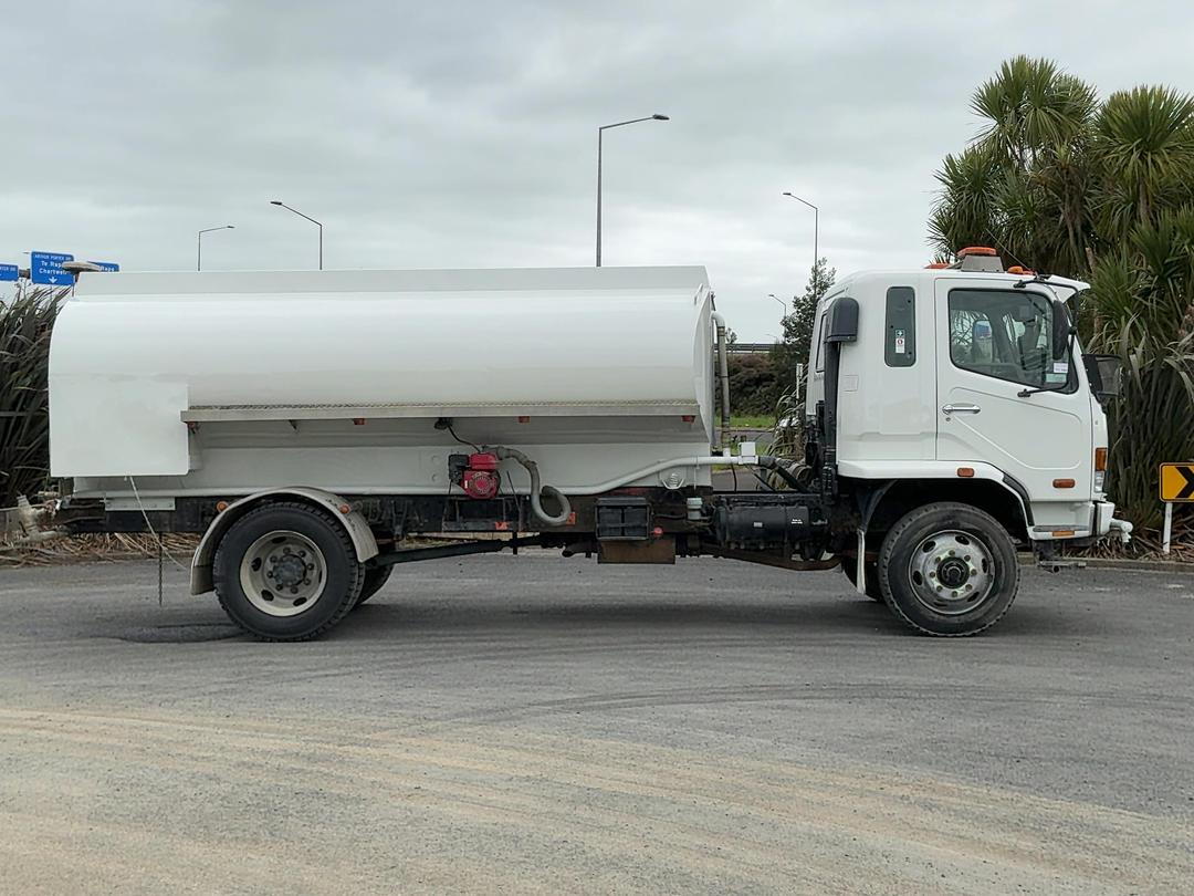 Photo '3' of Fuso FM220 Water Cart Tanker