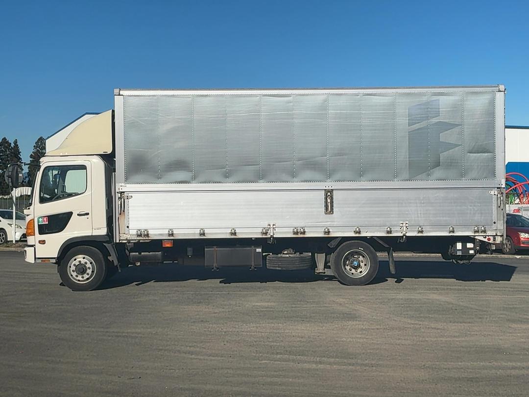 Photo '10' of Hino Ranger FJ7JLWG Box Body