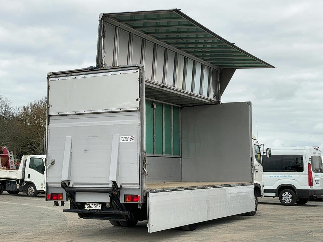 Photo '51' of Hino Ranger FJ7JLWG Box Body