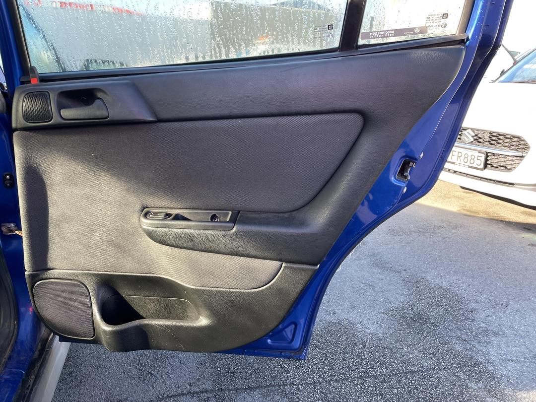 Photo '14' of Holden Astra Classic