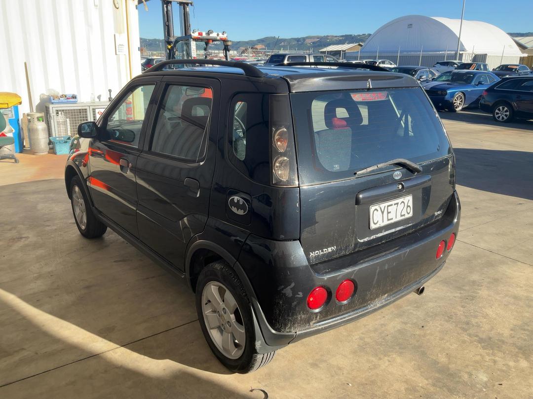 Photo '4' of Holden Cruze