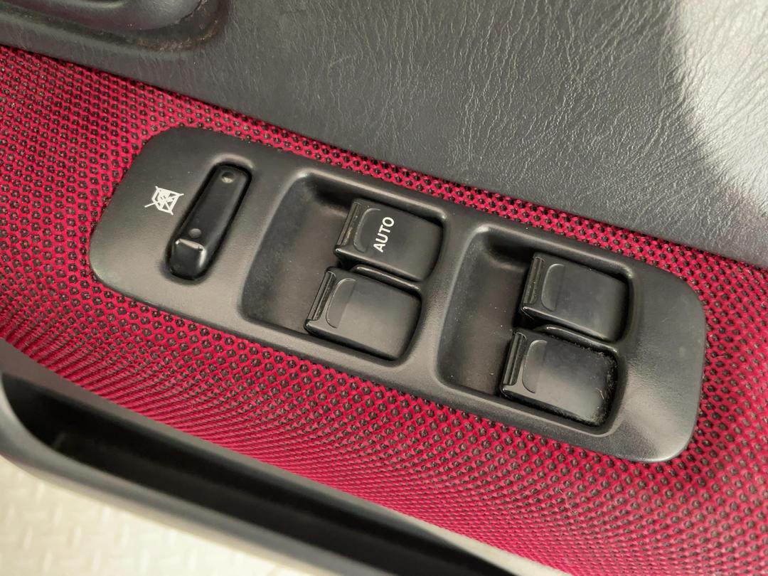 Photo '23' of Holden Cruze