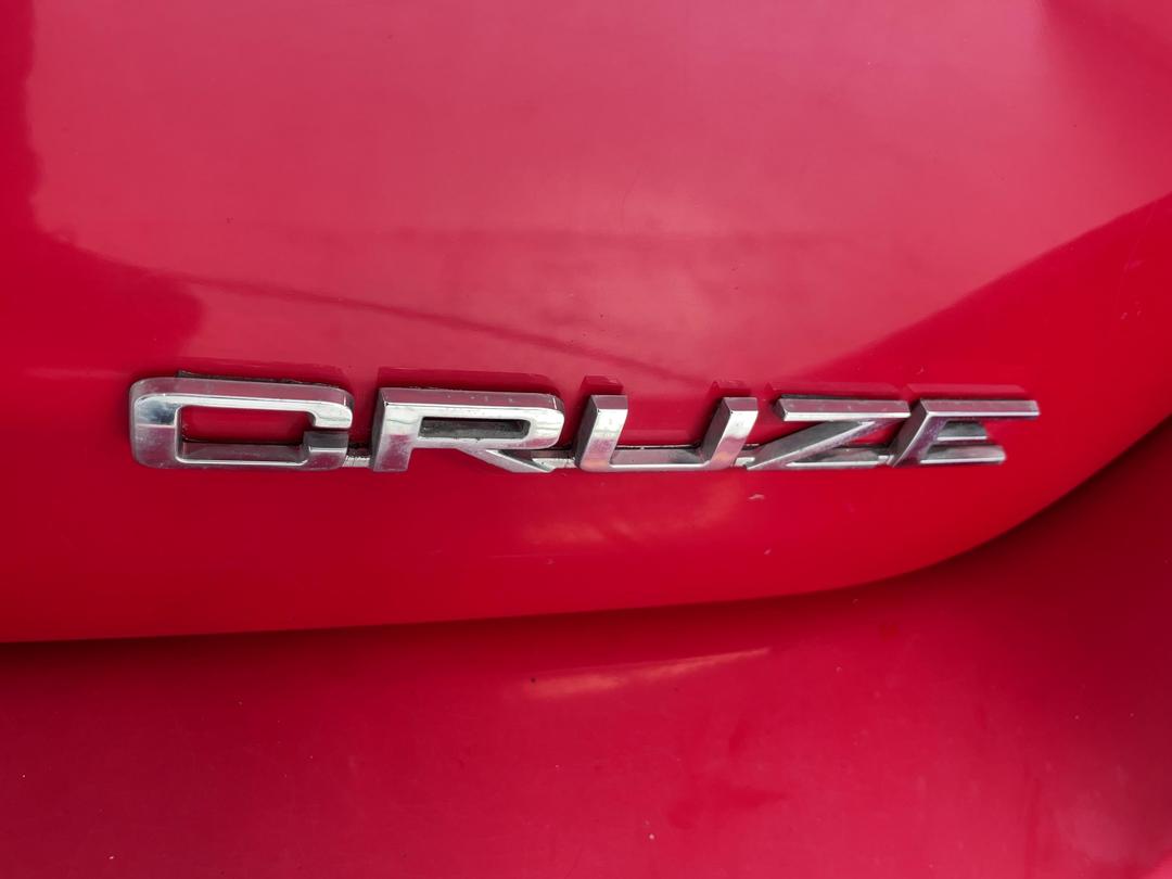 Photo '33' of Holden Cruze