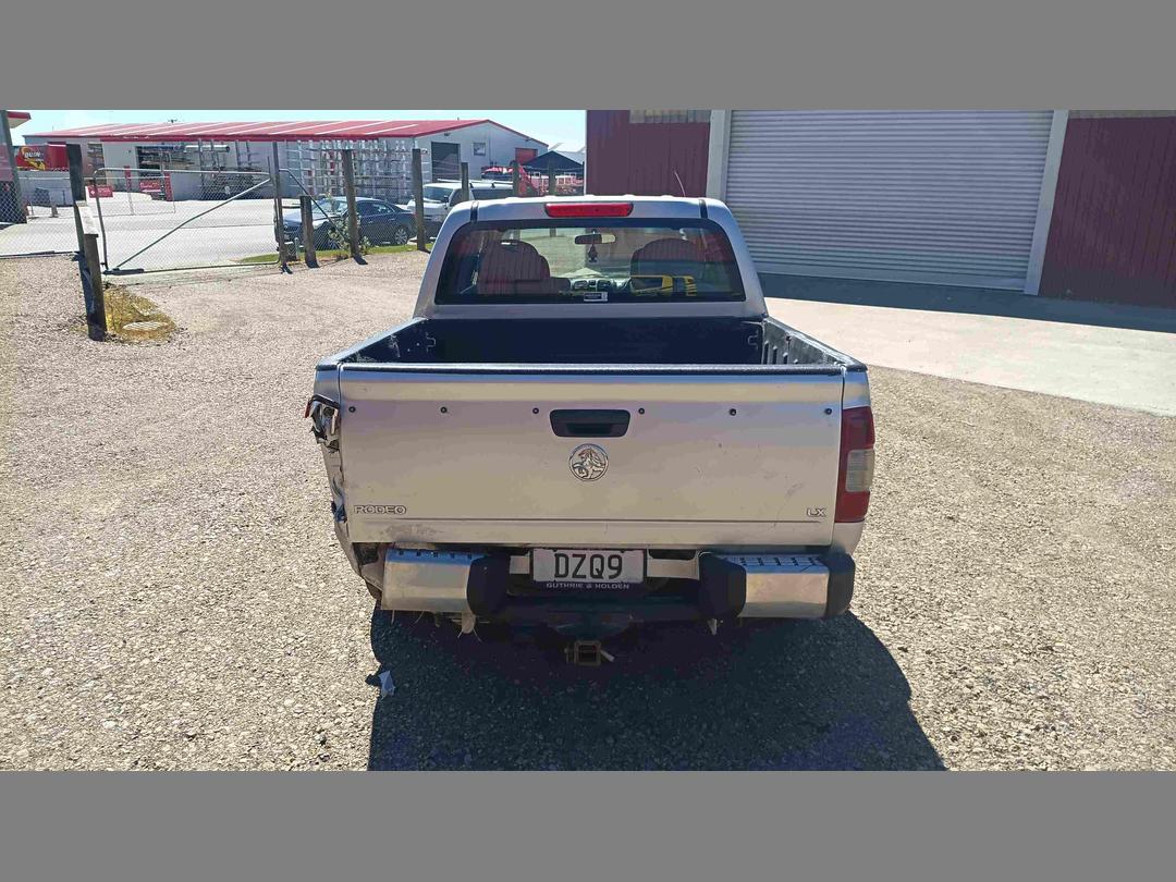 Photo '6' of Holden Rodeo 4X2 LX Crew PU Photo '6' of Holden Rodeo 4X2 LX Crew PU
