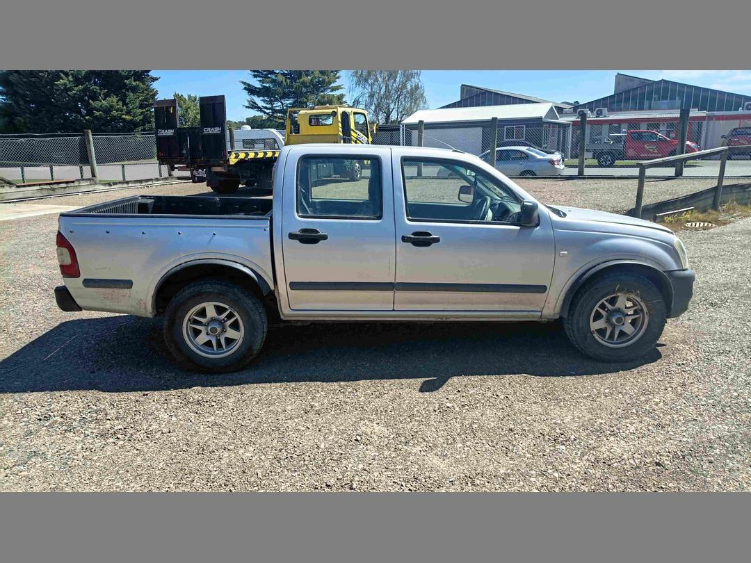 Photo '7' of Holden Rodeo 4X2 LX Crew PU Photo '7' of Holden Rodeo 4X2 LX Crew PU