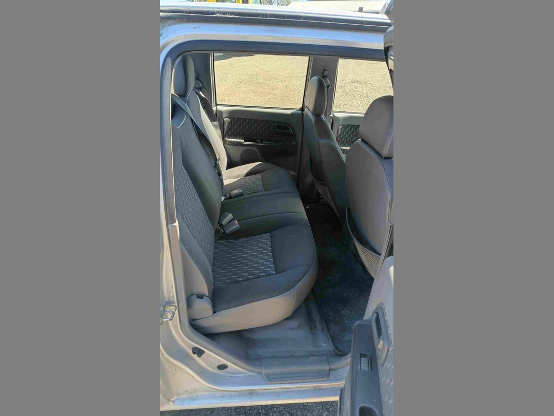 Photo '13' of Holden Rodeo 4X2 LX Crew PU Photo '13' of Holden Rodeo 4X2 LX Crew PU