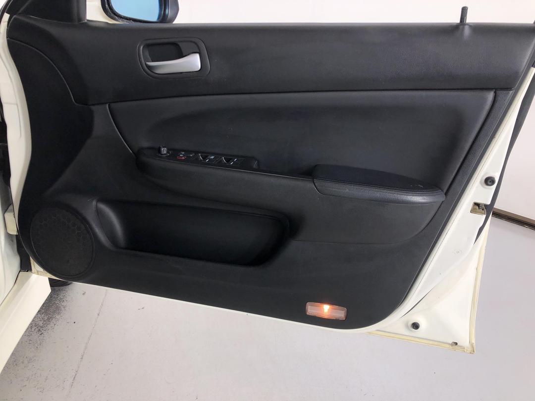 Photo '15' of Honda Accord