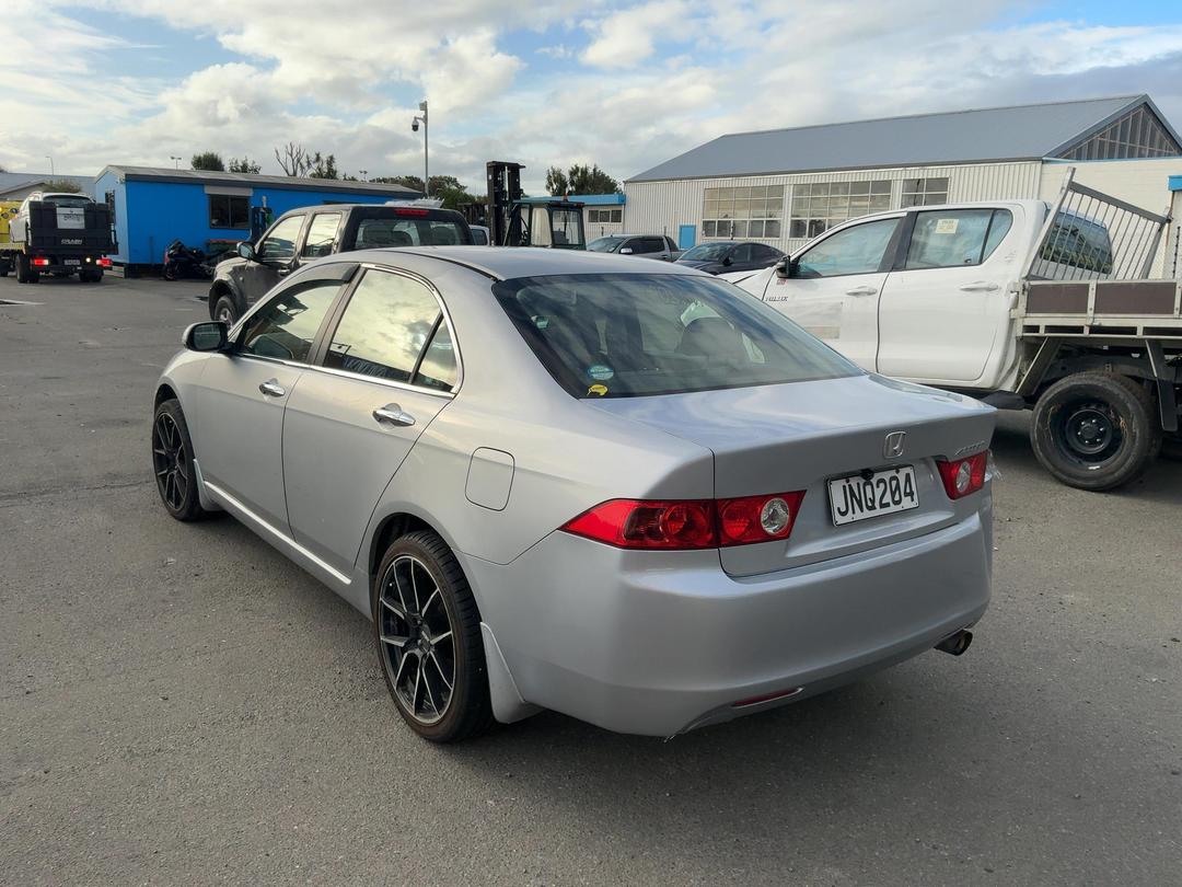 Photo '4' of Honda Accord