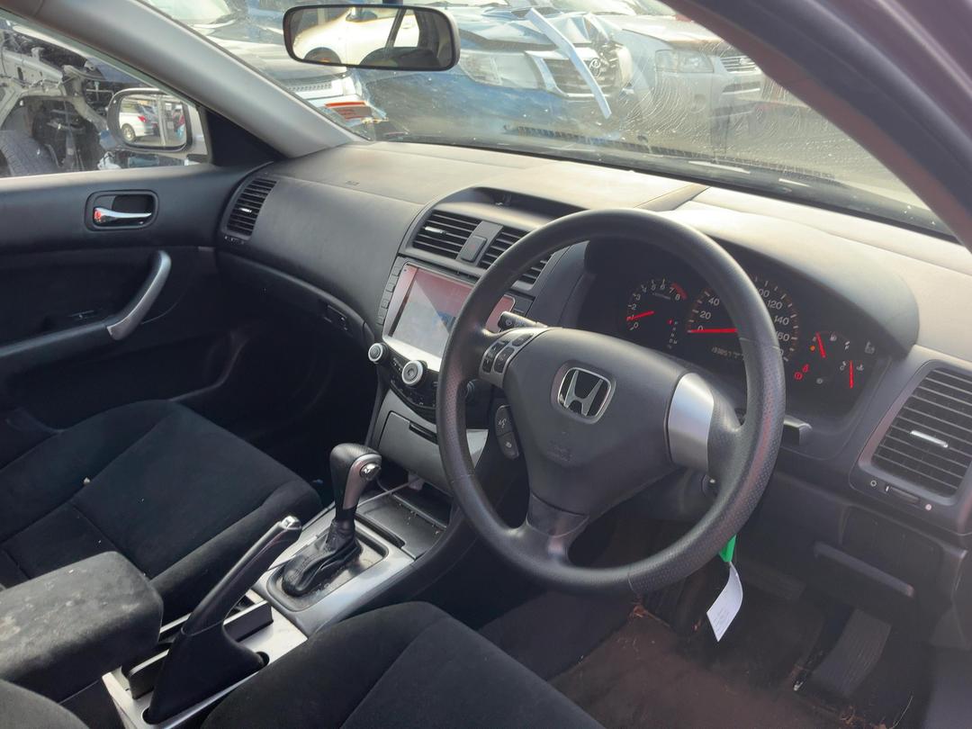 Photo '14' of Honda Accord