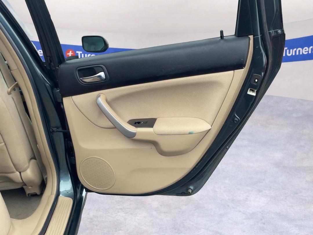 Photo '19' of Honda Accord