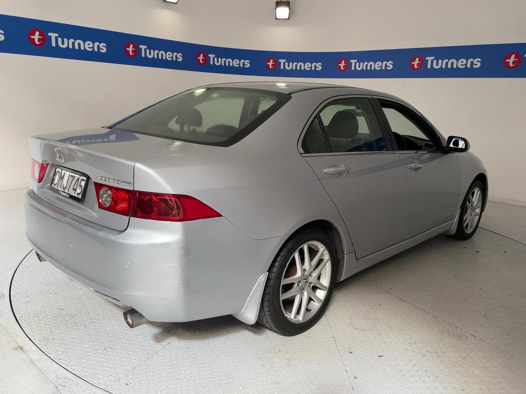 Photo '7' of Honda Accord