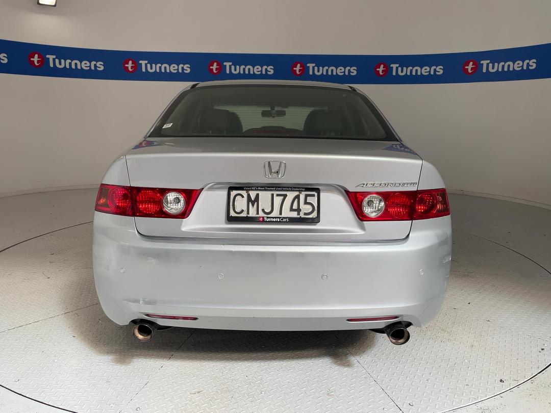Photo '6' of Honda Accord