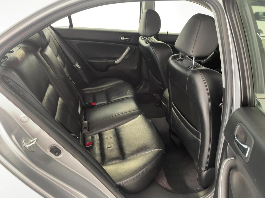 Photo '20' of Honda Accord