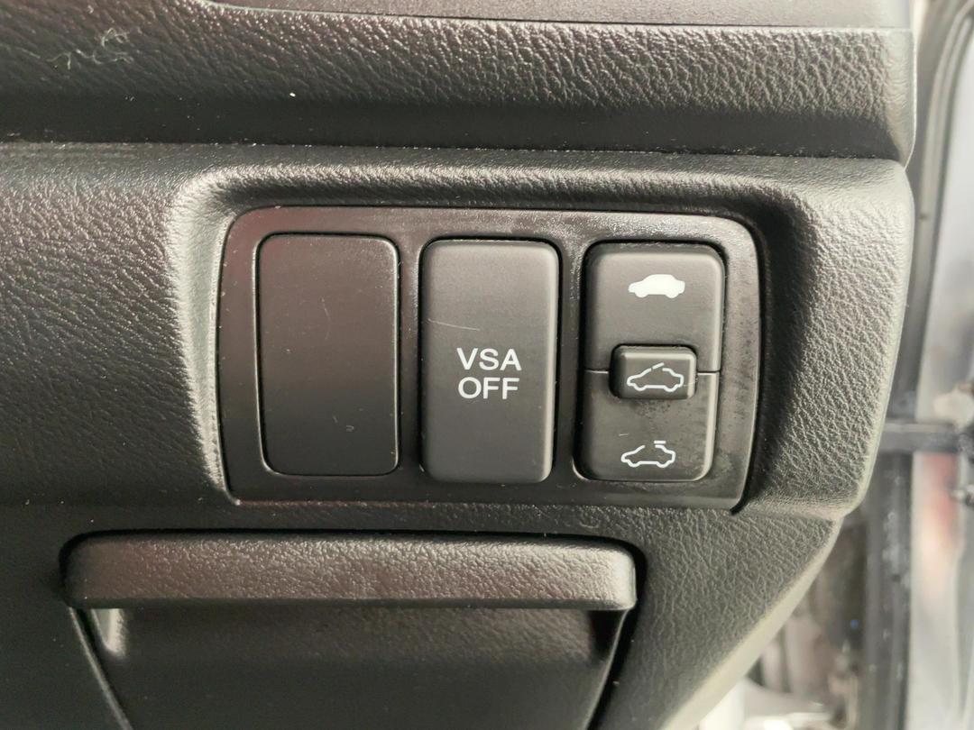 Photo '25' of Honda Accord