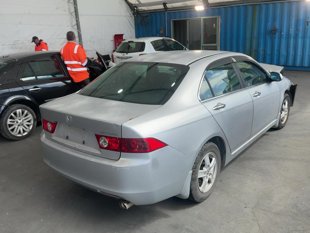 Photo '10' of Honda Accord Photo '10' of Honda Accord