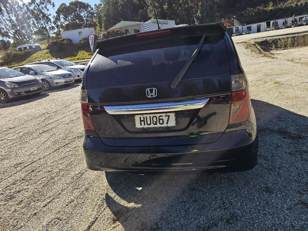 Photo '4' of Honda Edix