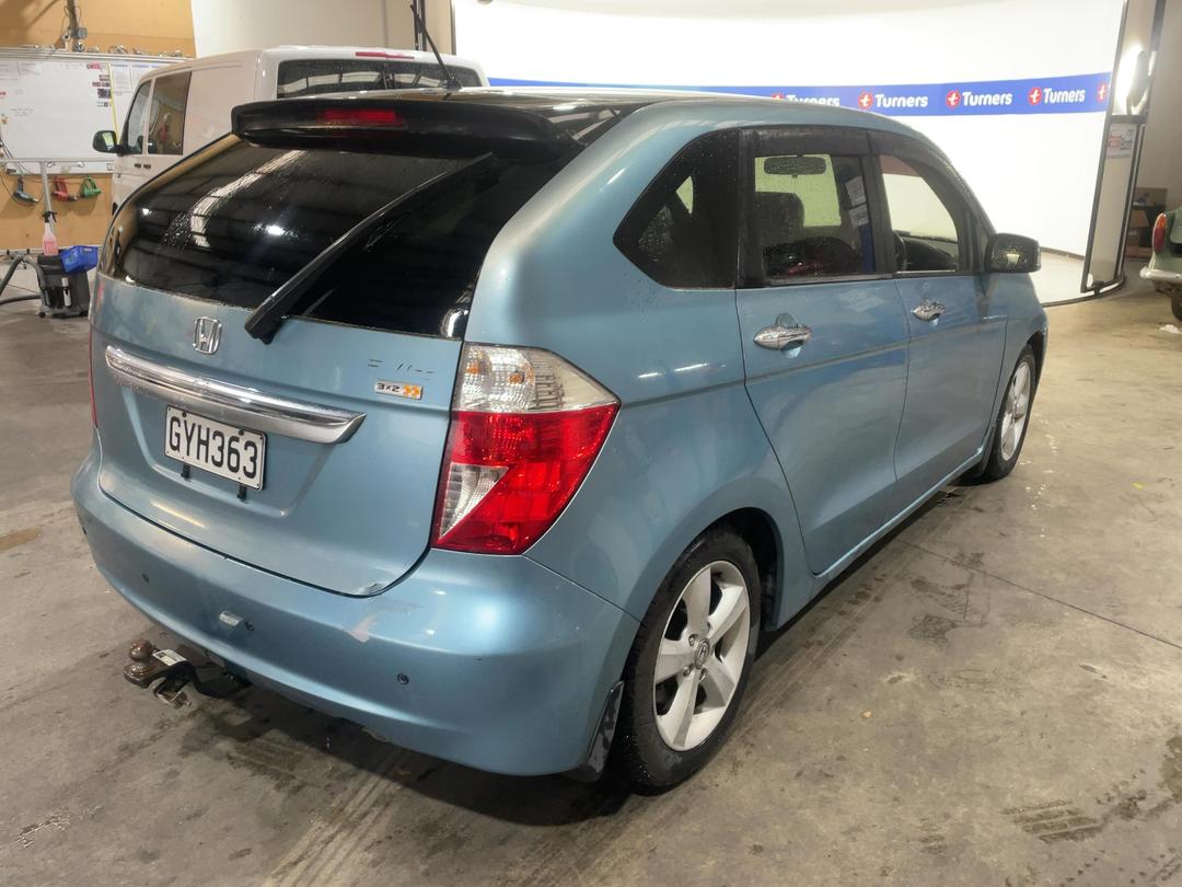 Photo '4' of Honda Edix Photo '4' of Honda Edix
