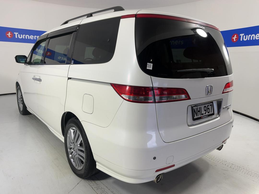 Photo '5' of Honda Elysion