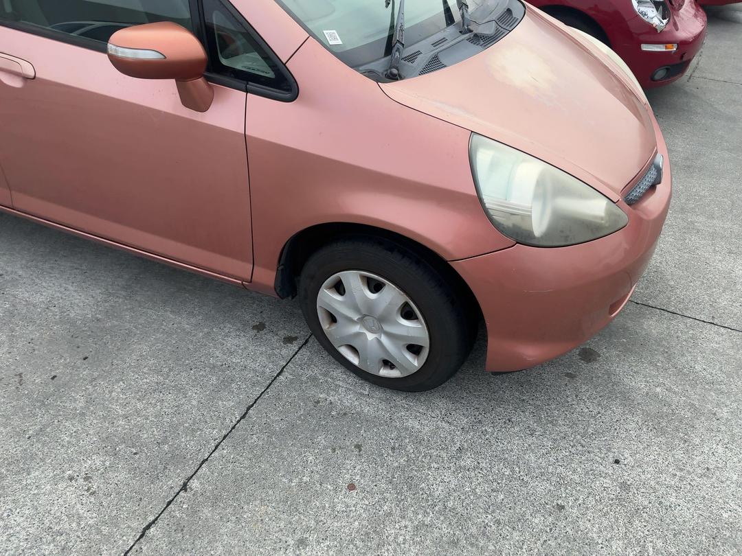 Photo '2' of Honda FIT