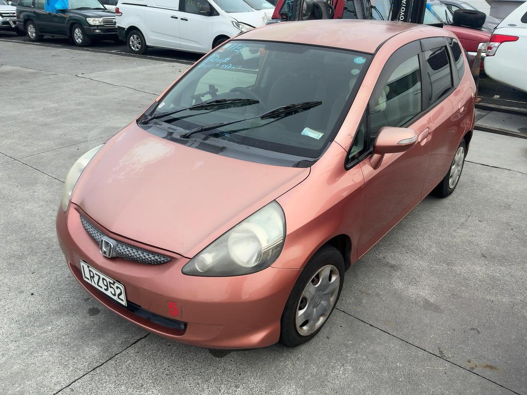 Photo '5' of Honda FIT