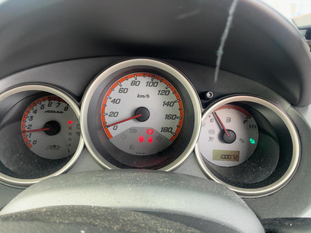 Photo '18' of Honda FIT