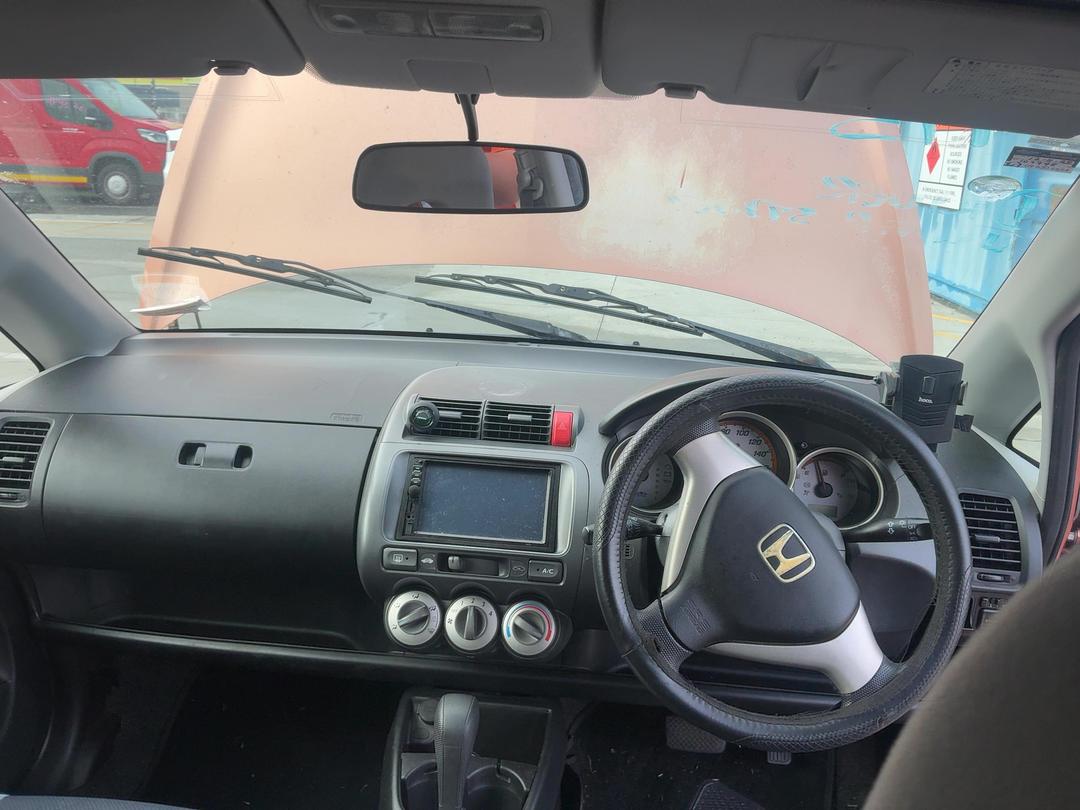 Photo '22' of Honda FIT