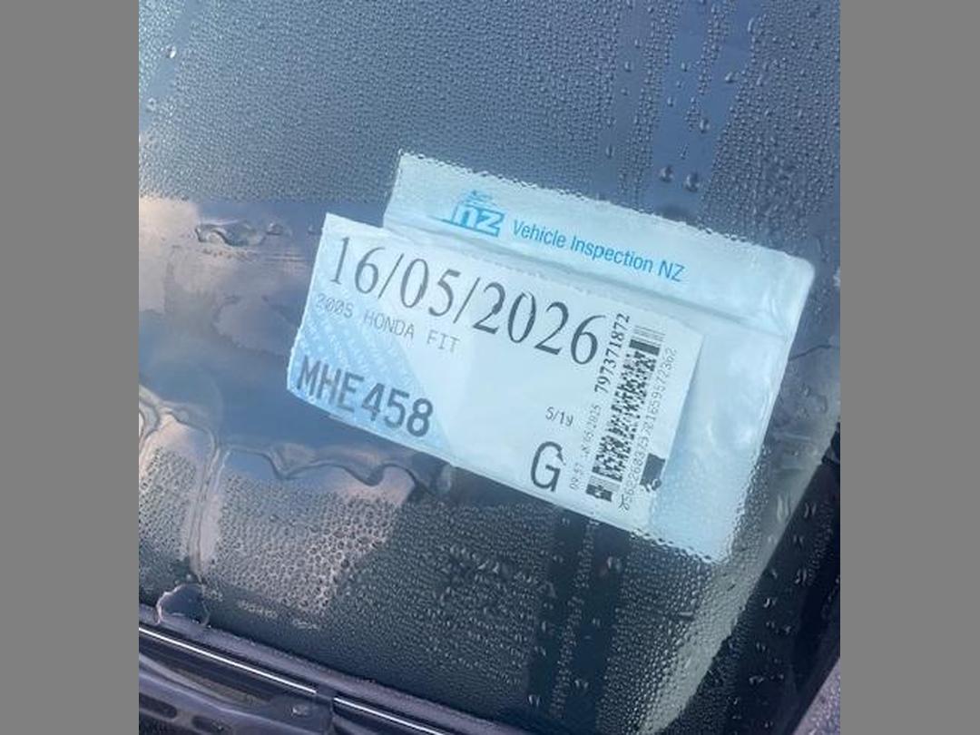 Photo '3' of Honda FIT