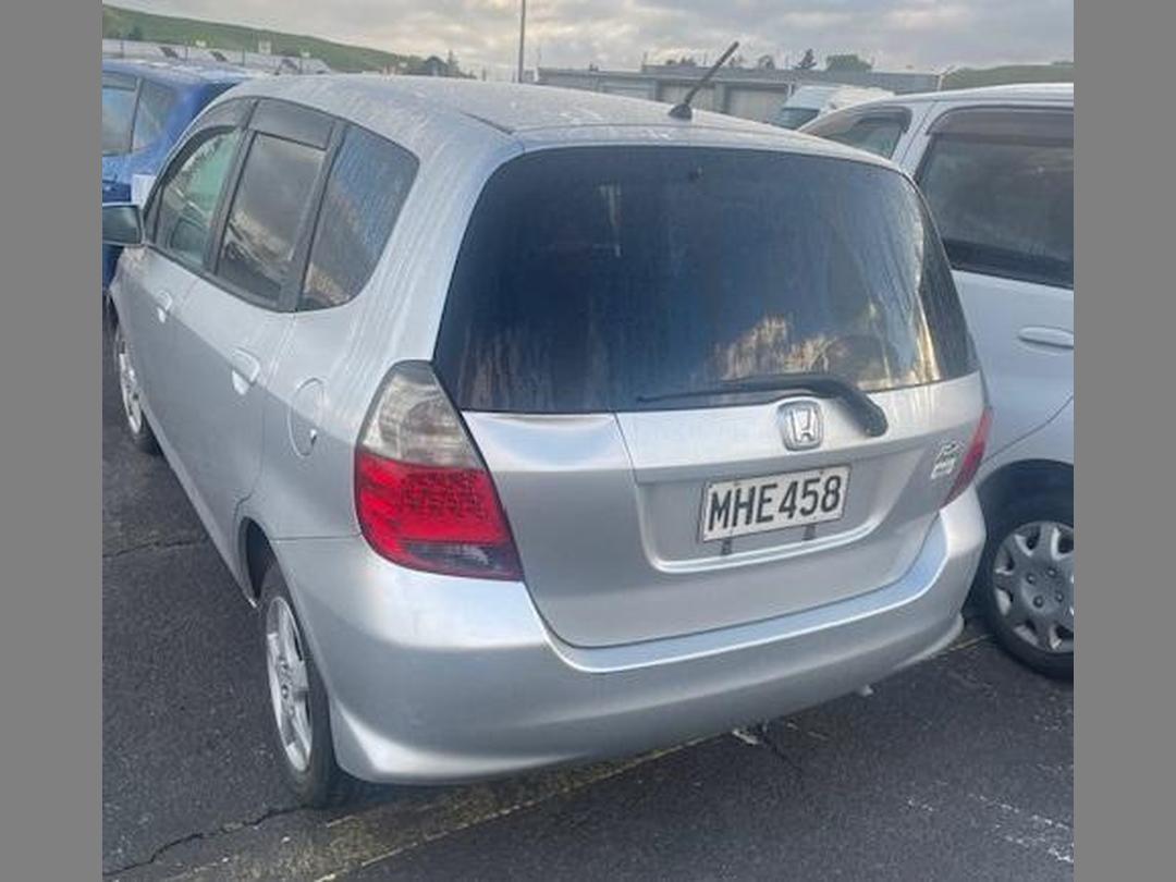 Photo '5' of Honda FIT