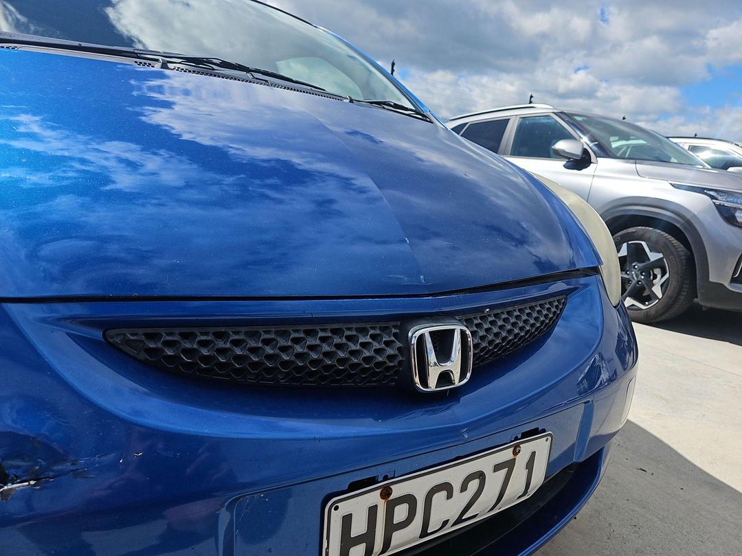 Photo '14' of Honda FIT