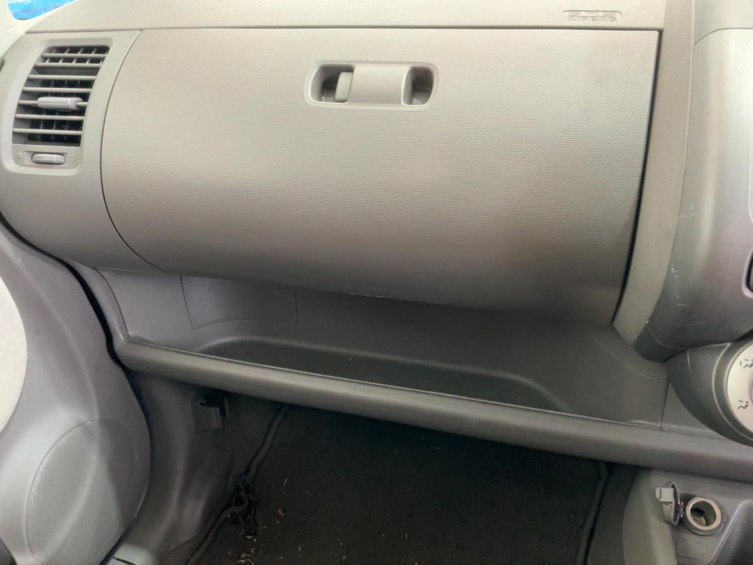 Photo '25' of Honda FIT Photo '25' of Honda FIT
