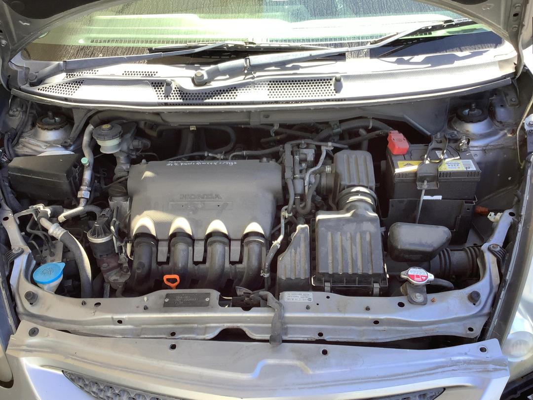 Photo '23' of Honda FIT Photo '23' of Honda FIT