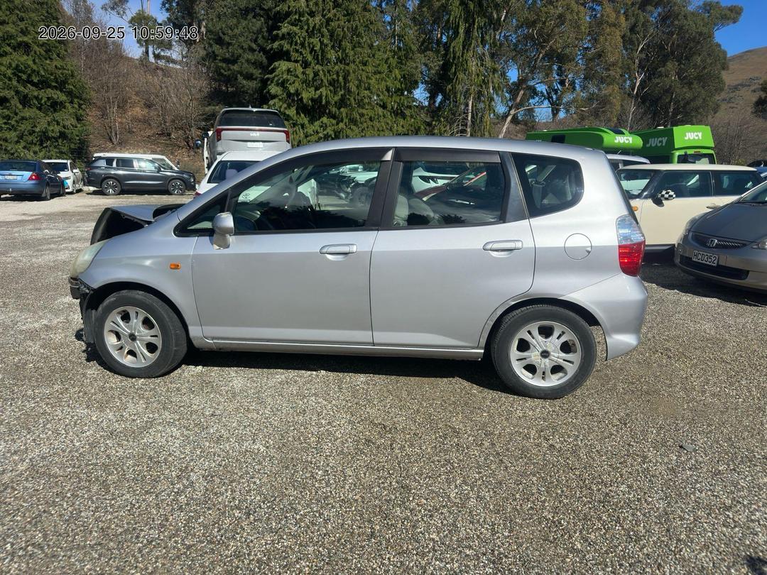 Photo '3' of Honda FIT