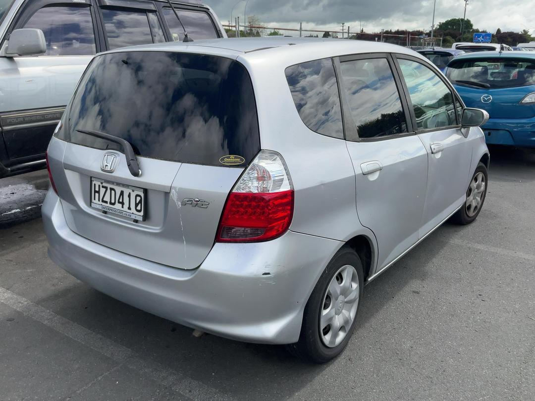 Photo '4' of Honda FIT Photo '4' of Honda FIT