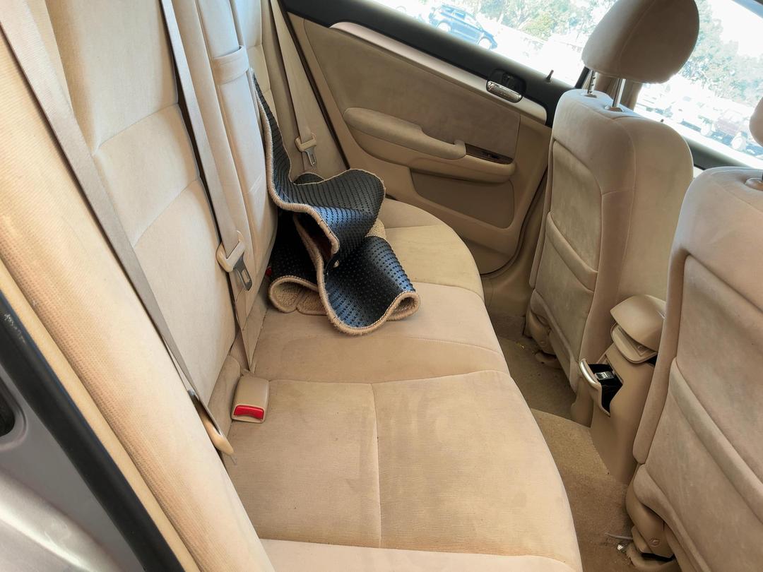 Photo '10' of Honda Inspire