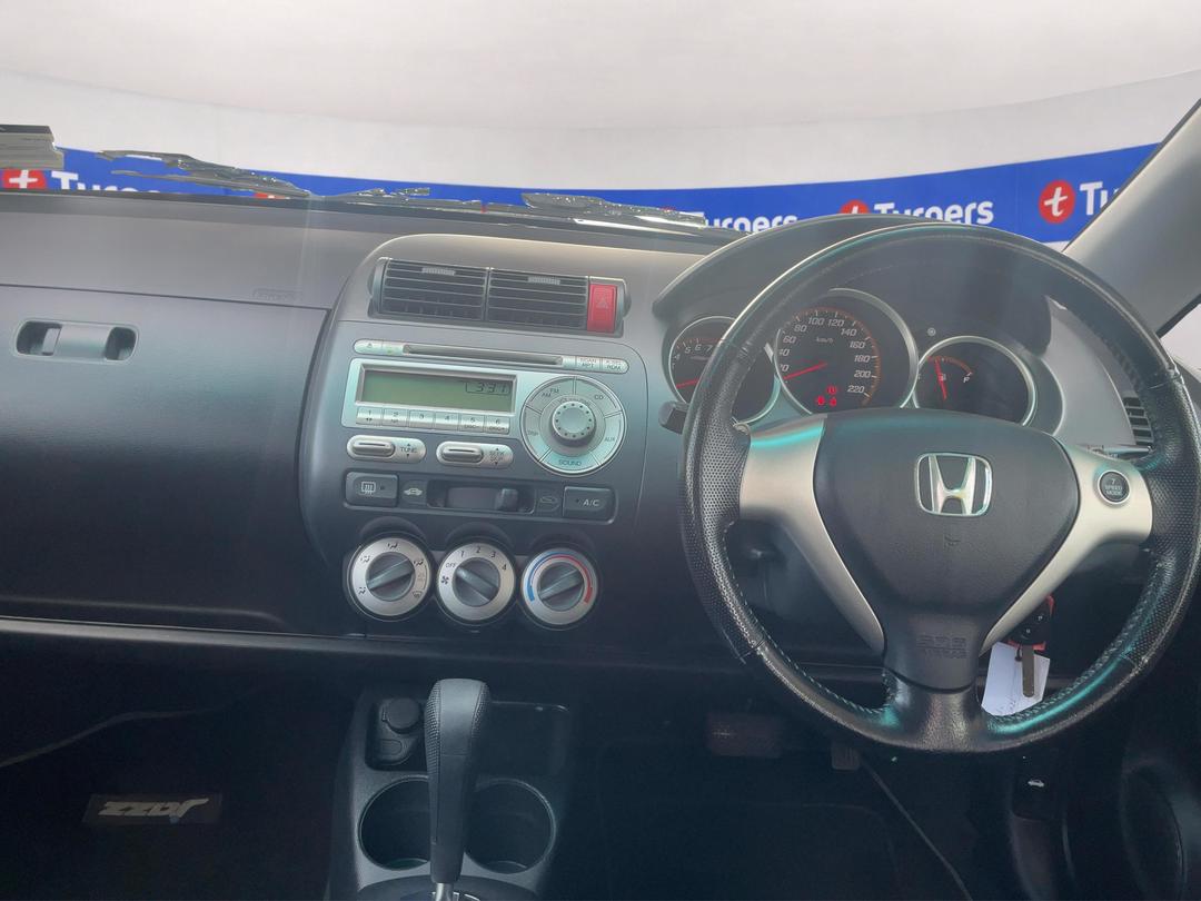 Photo '17' of Honda Jazz