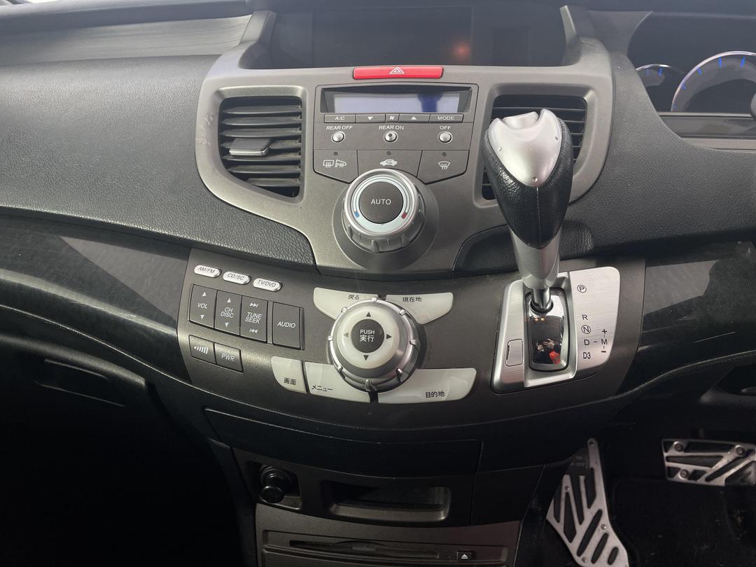 Photo '18' of Honda Odyssey