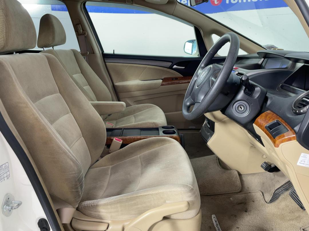 Photo '16' of Honda Odyssey