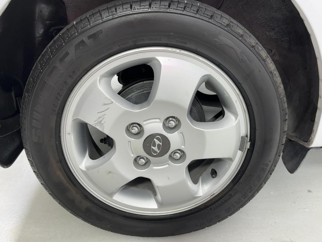 Photo '12' of Hyundai Lavita