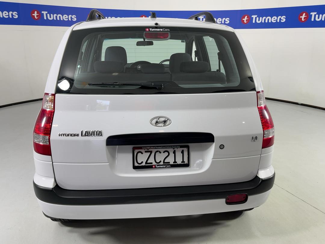 Photo '6' of Hyundai Lavita