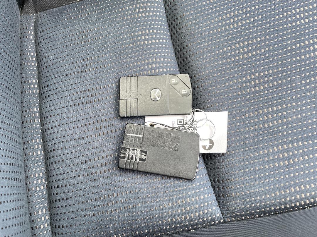 Photo '9' of Mazda Atenza