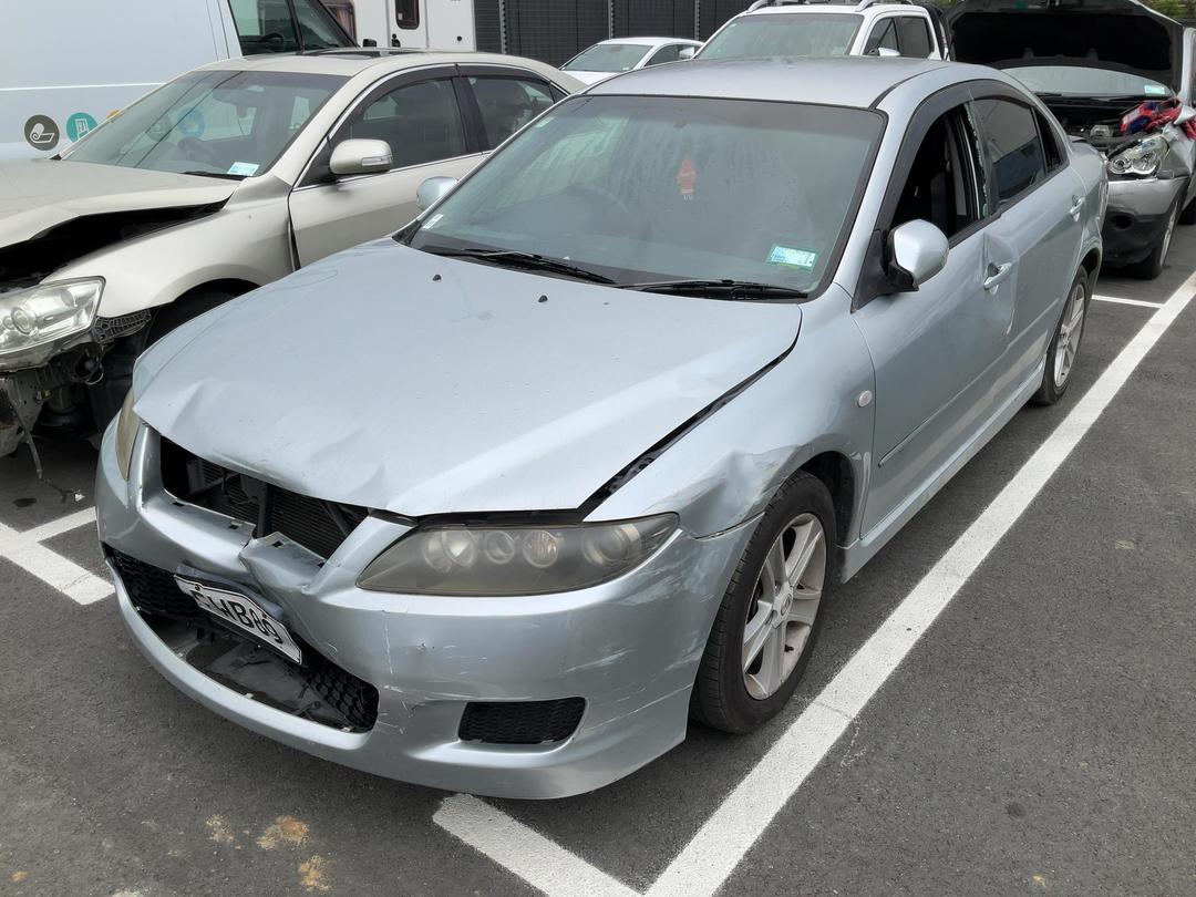 Photo '4' of Mazda Atenza