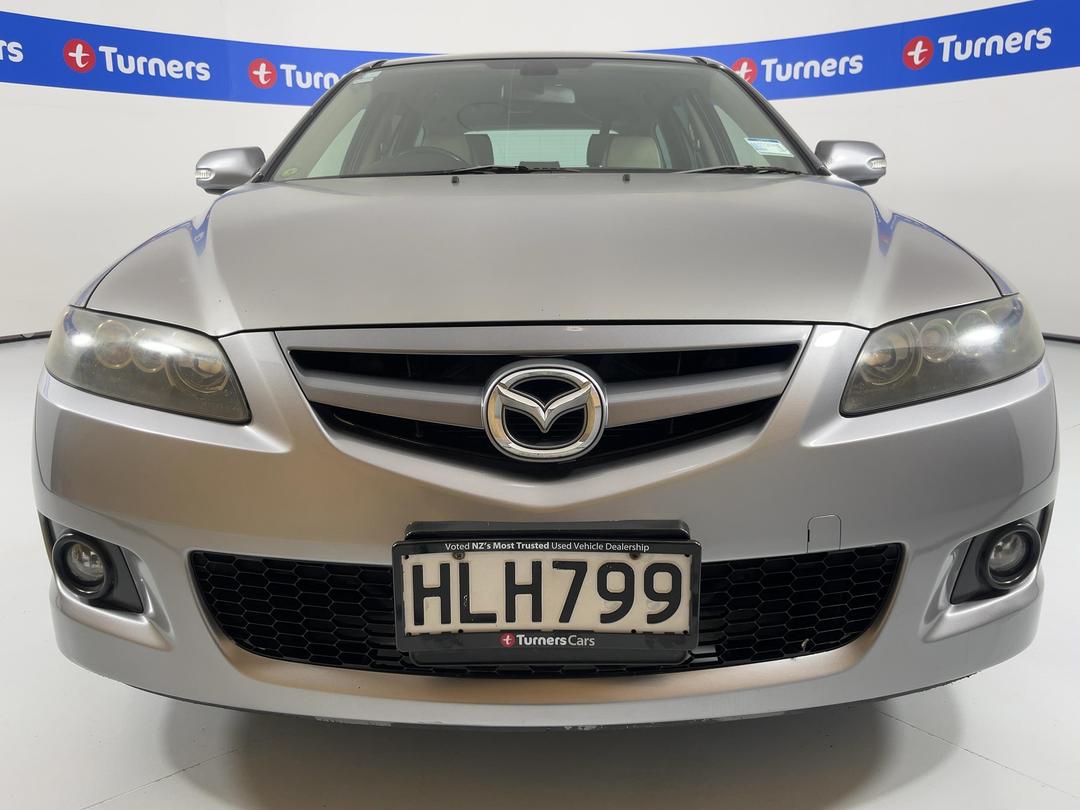 Photo '2' of Mazda Atenza