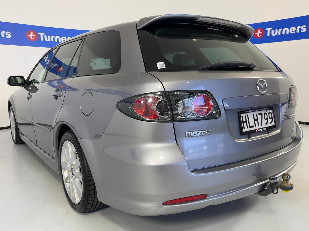 Photo '5' of Mazda Atenza