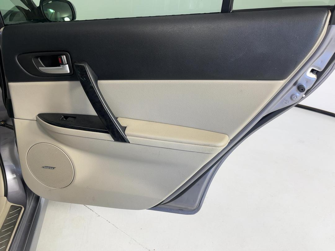 Photo '19' of Mazda Atenza