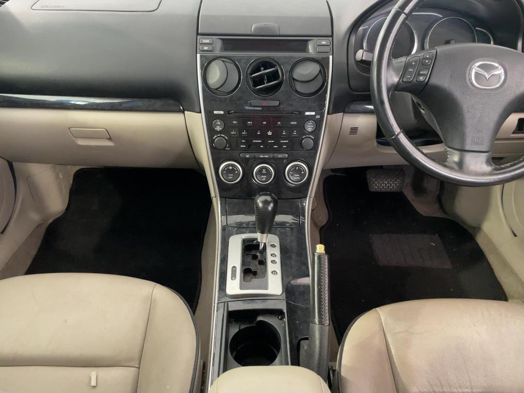 Photo '18' of Mazda Atenza